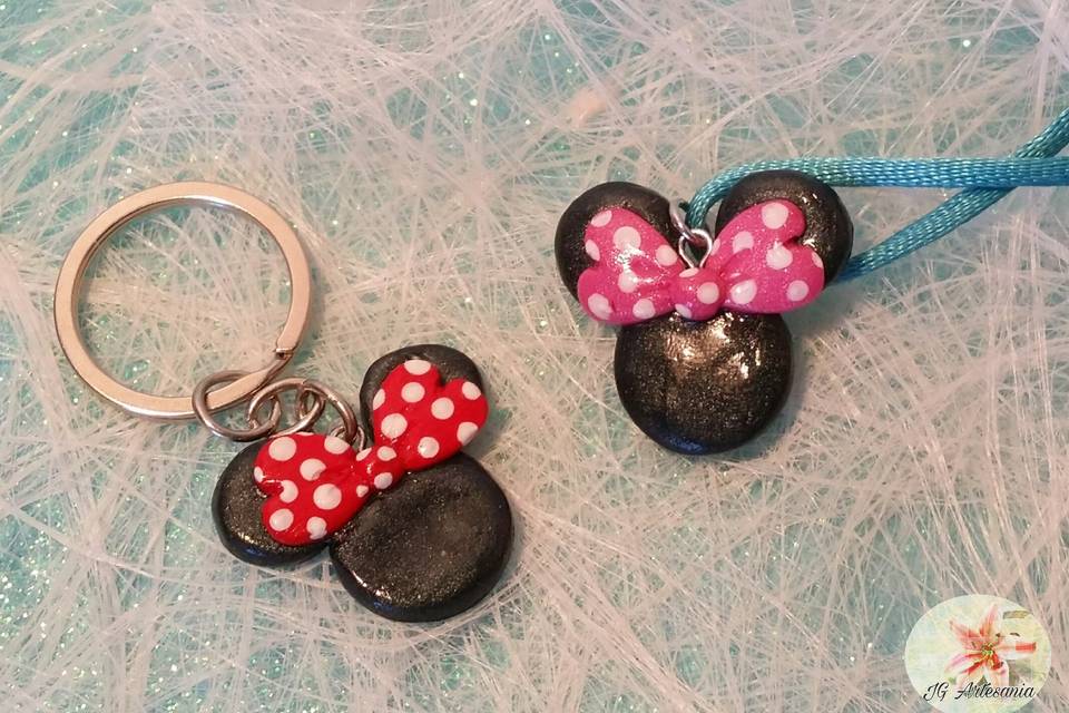 Llavero o collar minnie