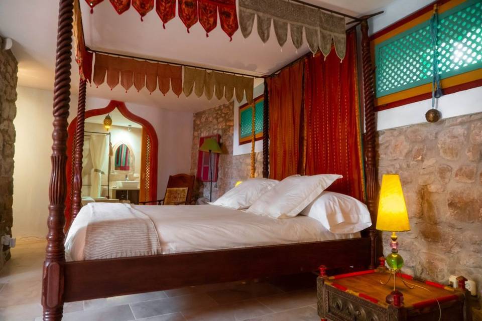 Suite India