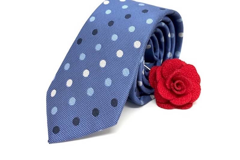 Corbata azul topos