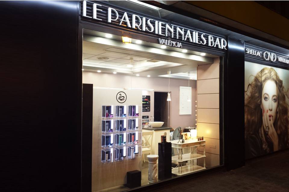 Le Parisien Nails Bar