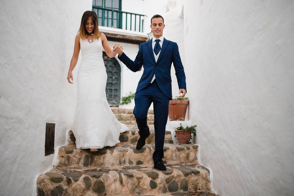 Postboda en las escalera