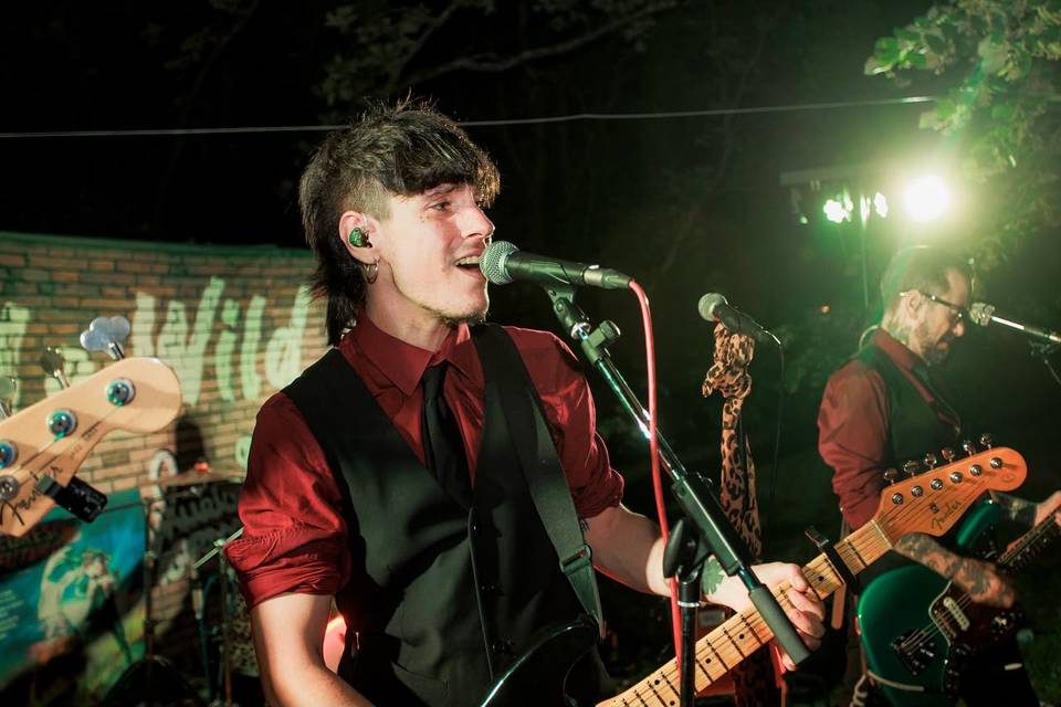 Cantando
