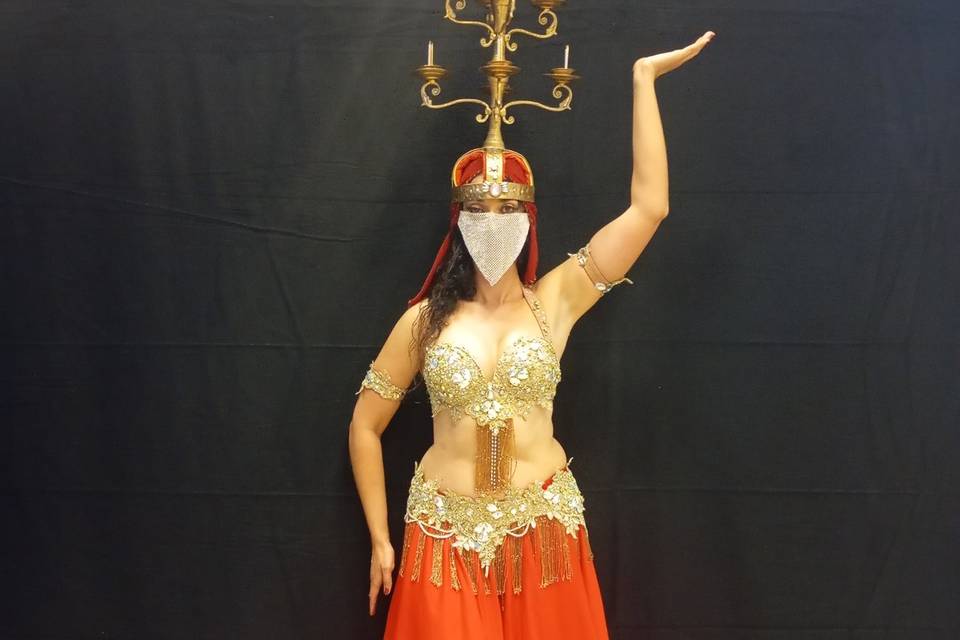 Carmen Amal Danza Oriental