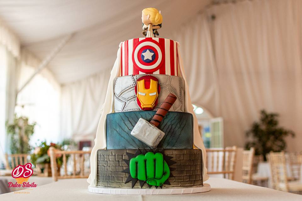 Tarta de boda marvel