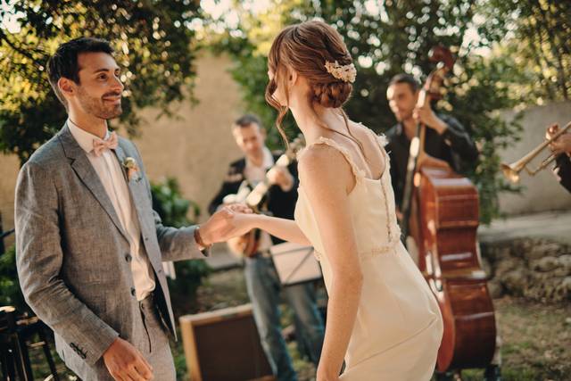Banda con novios
