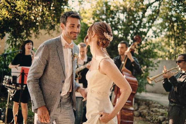 Banda con novios