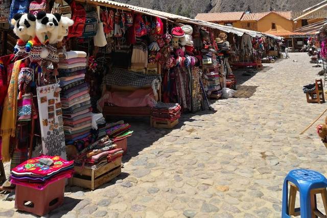 Un mecadillo en Ollantaytambo
