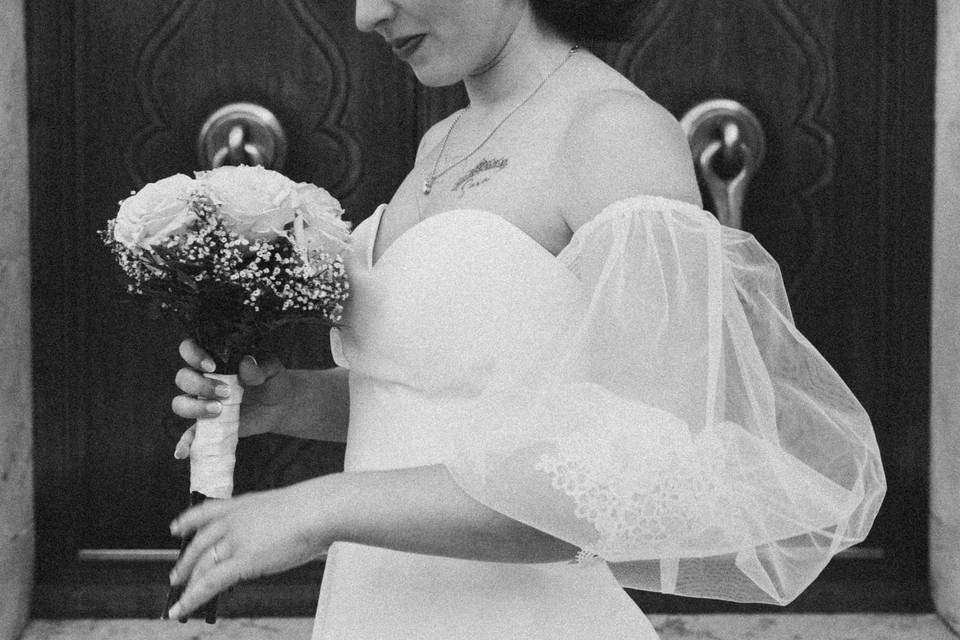 Beautiful Bride b&w