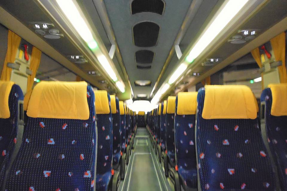 Interior del bus