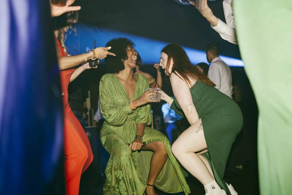 Baile