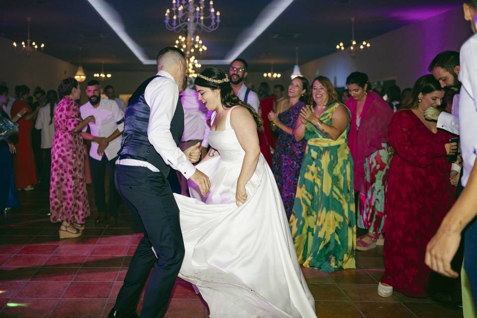 Baile