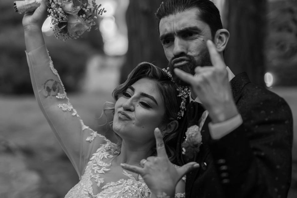 Novios sin normas
