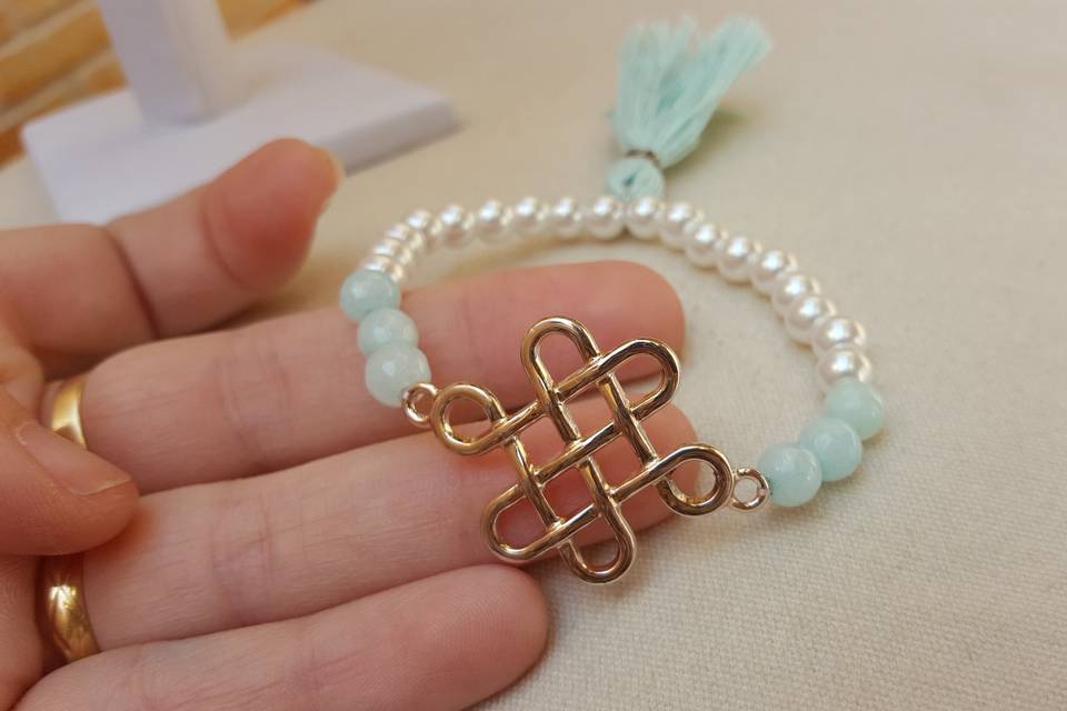 Pulsera perlas y piedra agua m