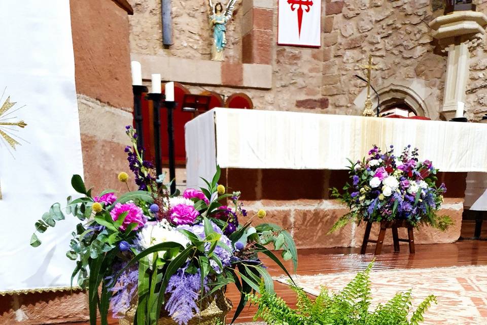 Cestos florales para la iglesia