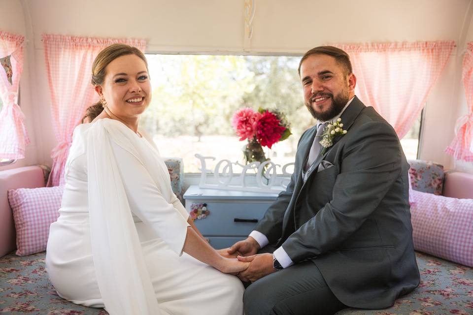 Novios en el interior