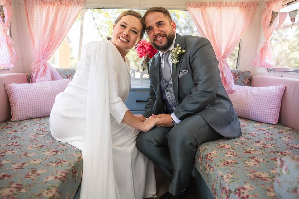 Novios en el interior