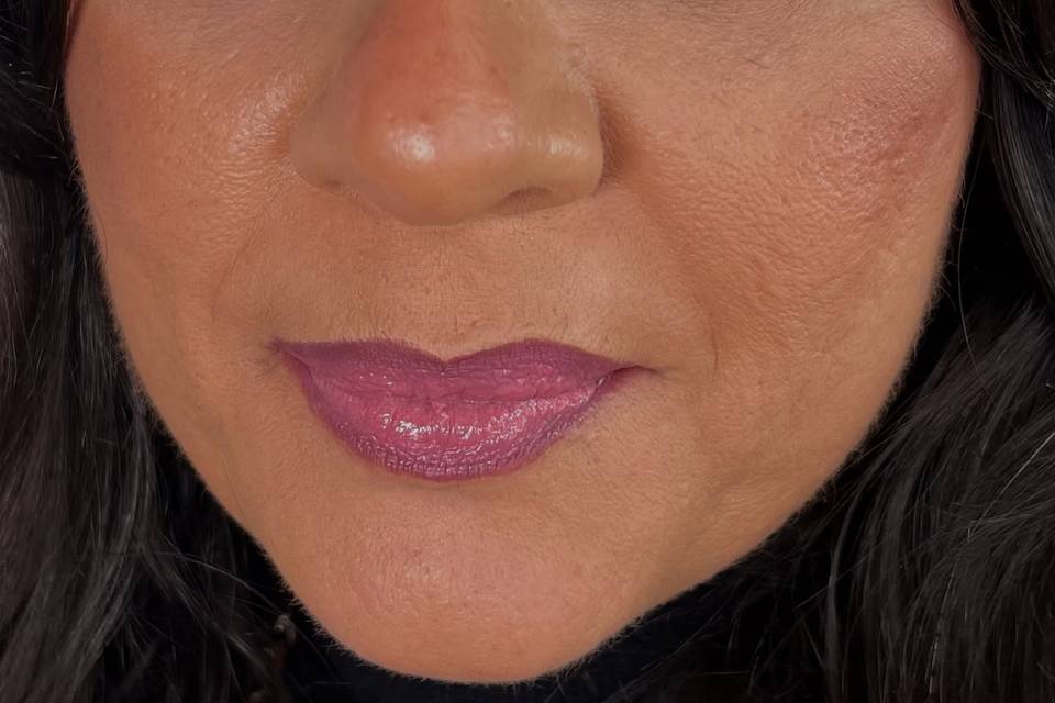 Ana Makeup