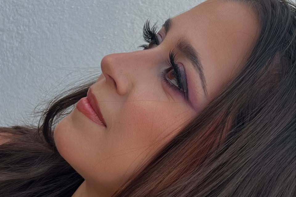 Ana Makeup