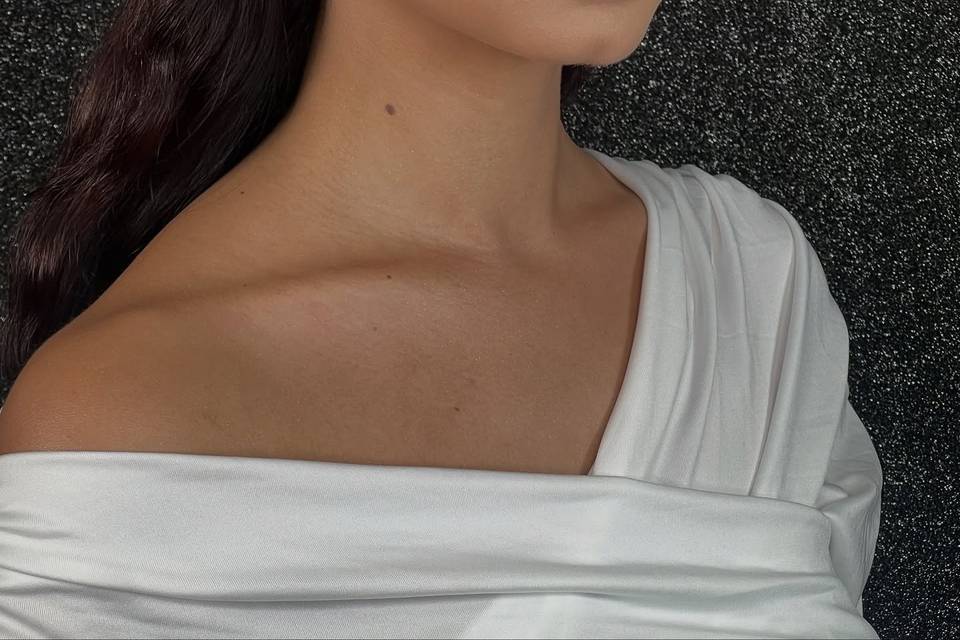 Ana Makeup