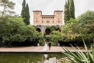 Class Wedding by Andrea