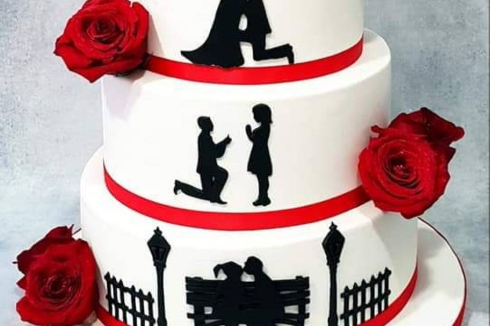 Tarta nupcial con siluetas