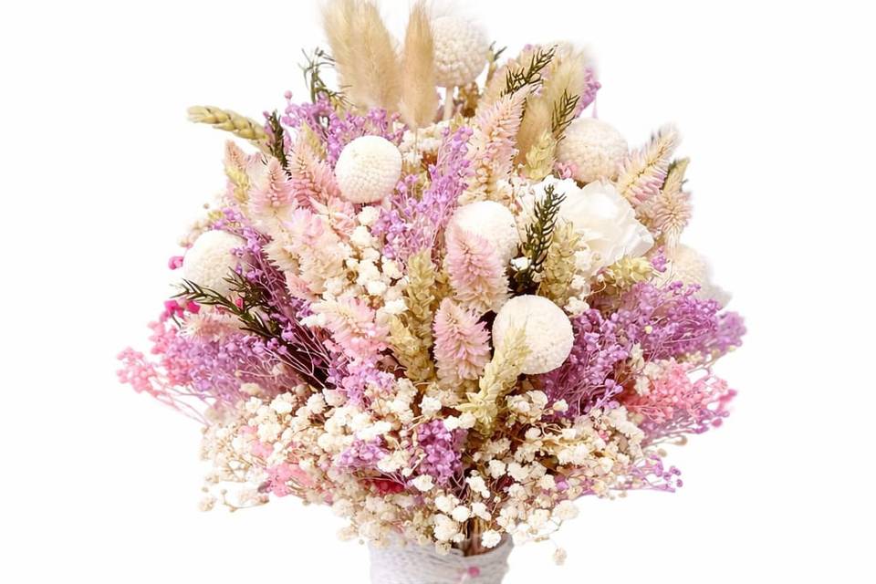 Buque con flor preservada