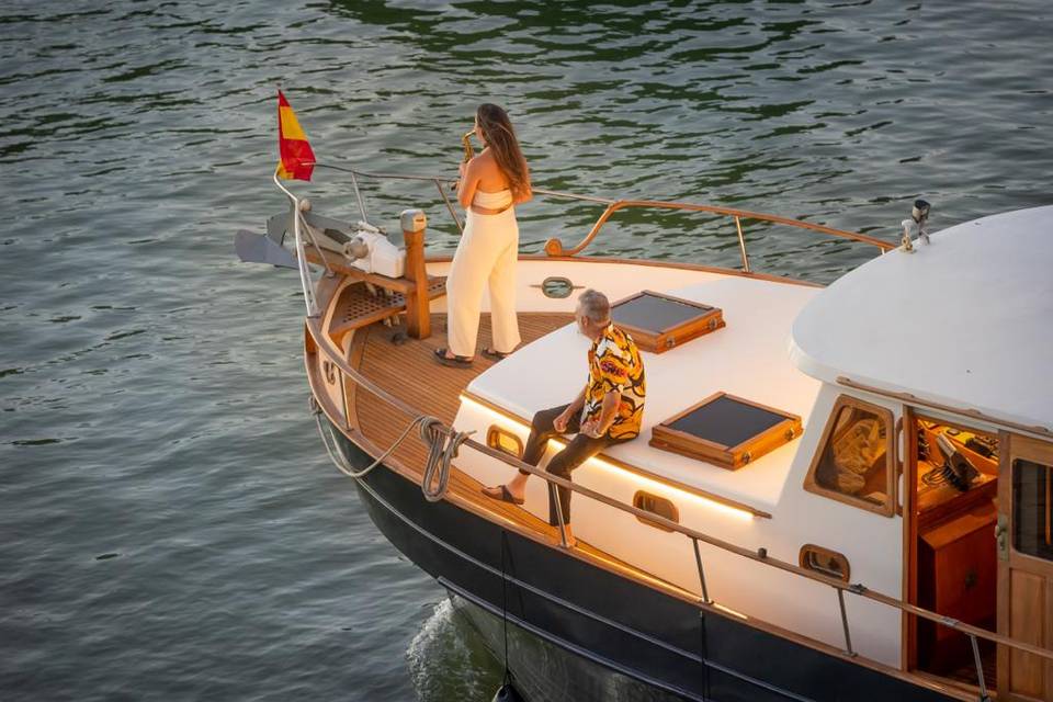 Amenización en barco