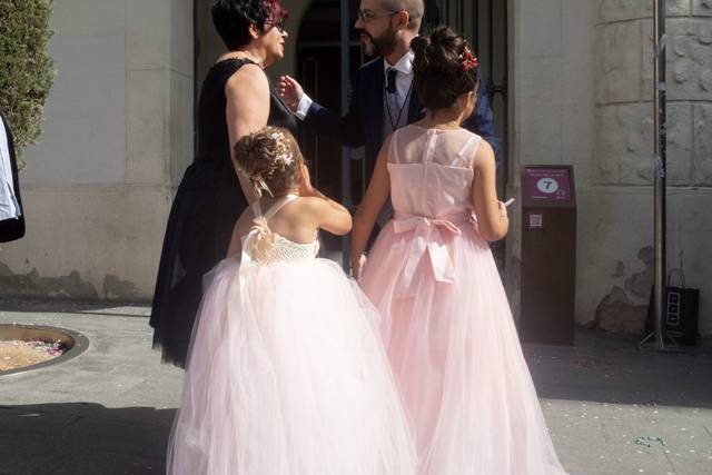 Pequeñas damas de honor