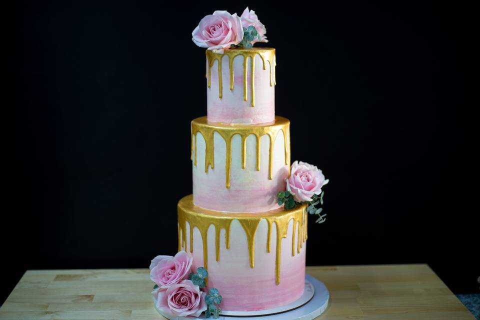 Dripcake floral de boda