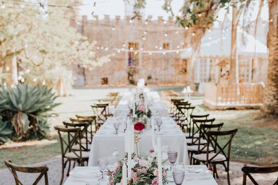 Banquete en el jardín