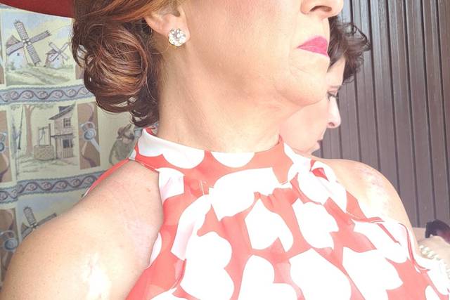 Peinado y maquillaje