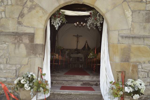 Entrada a la ermita