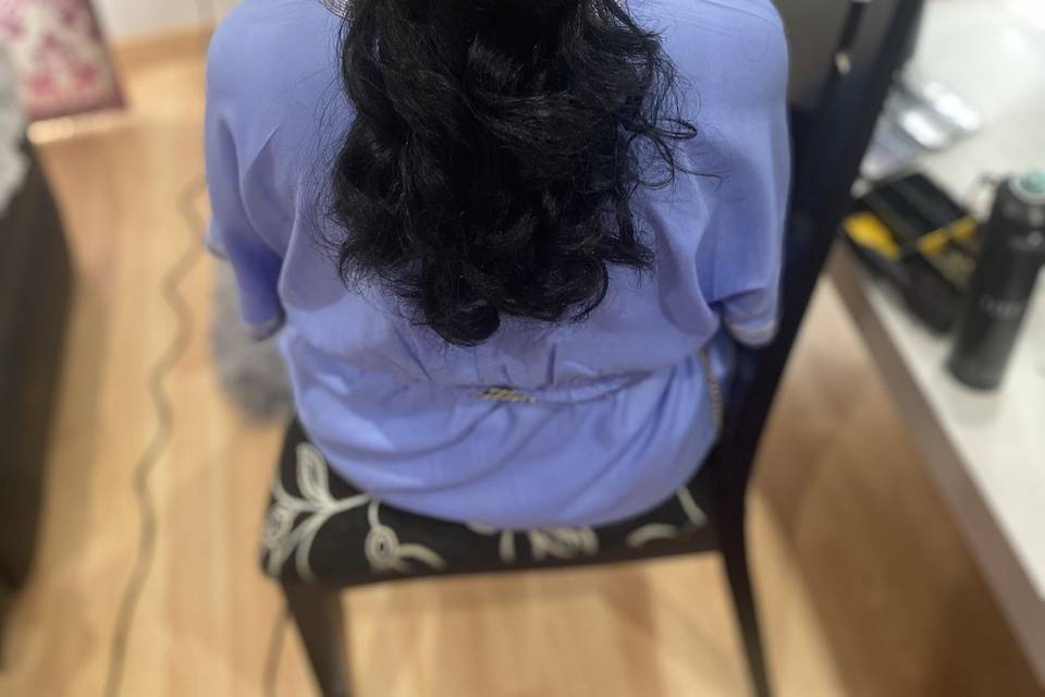 Trenza espiga de raíz novia