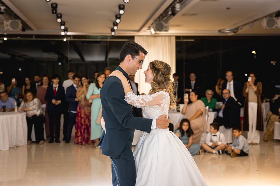 A Través del Prisma