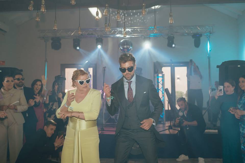 La madre y el novio