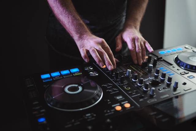 DJ Cana
