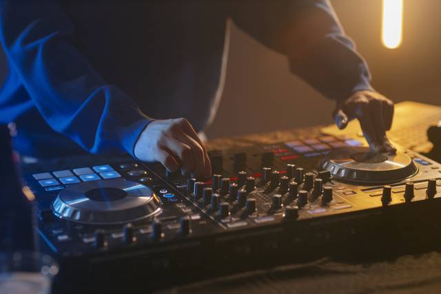 DJ Cana