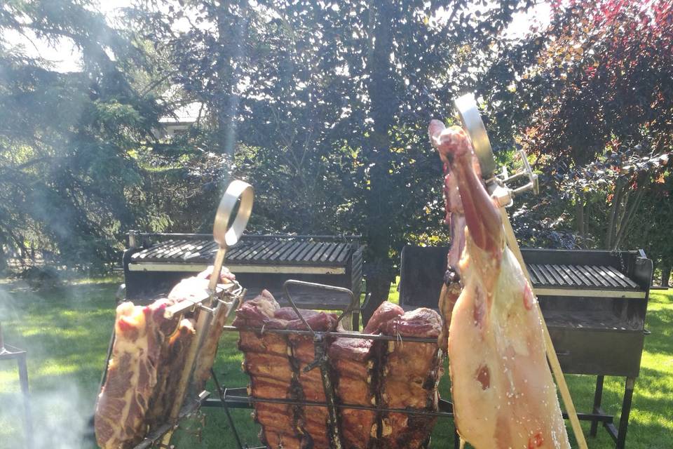 Cordero y costillar al asador