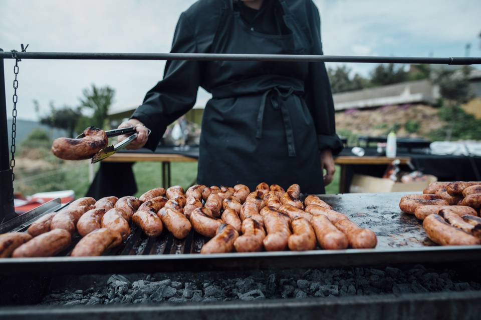 Parrilla con chorizos criollos