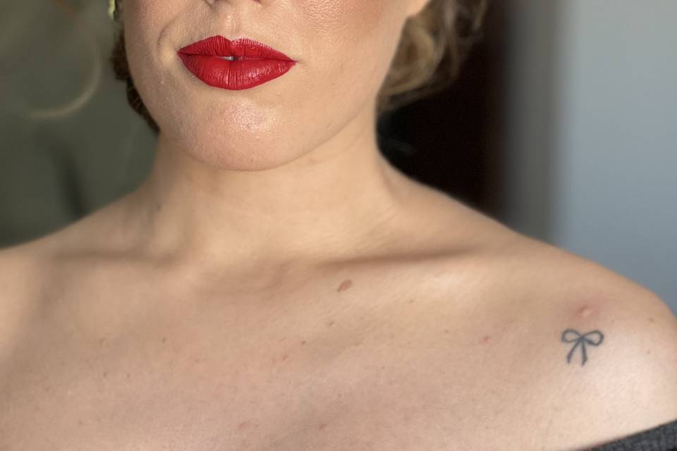 Maria Martínez Makeup