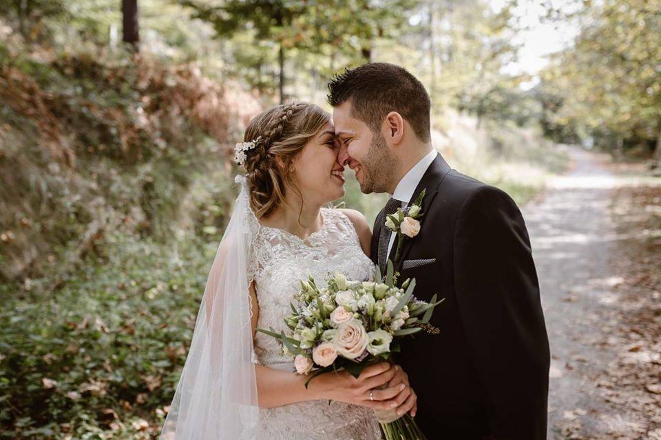 Maquillaje y peinado de novia