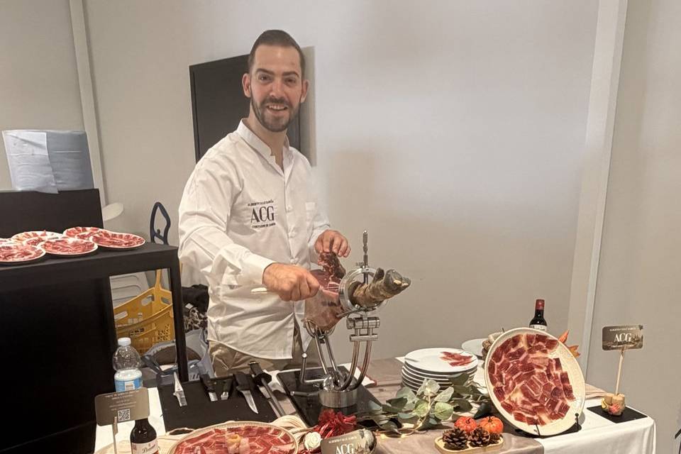 Corte de jamón en ev. privado