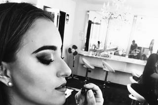 Pame V Makeup