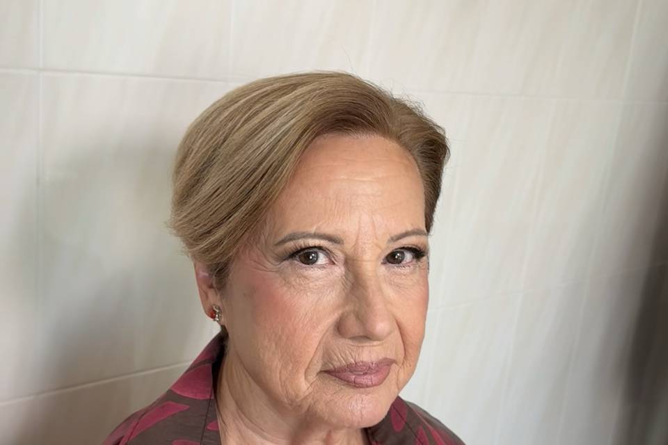 Invitada 75 años