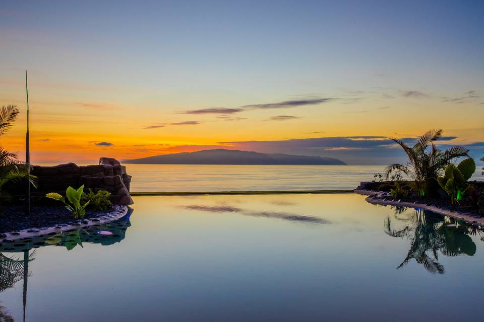 Vistas a la gomera y atardecer