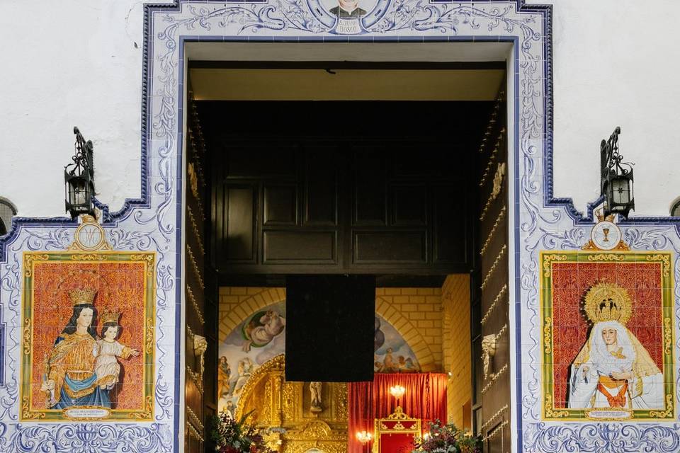 Entrada Iglesia