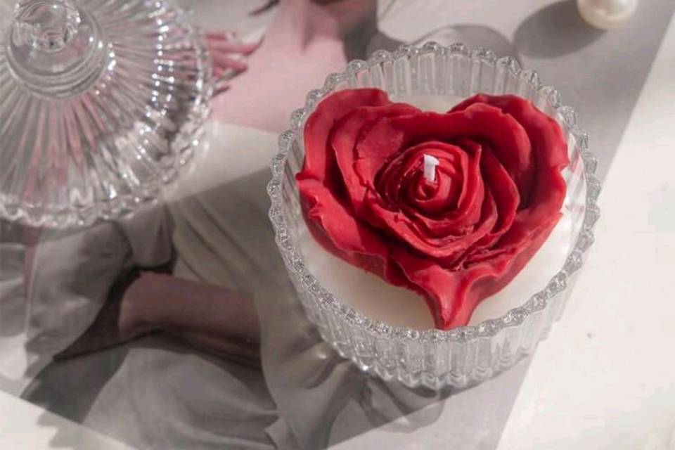 Joyero con corazón 6€