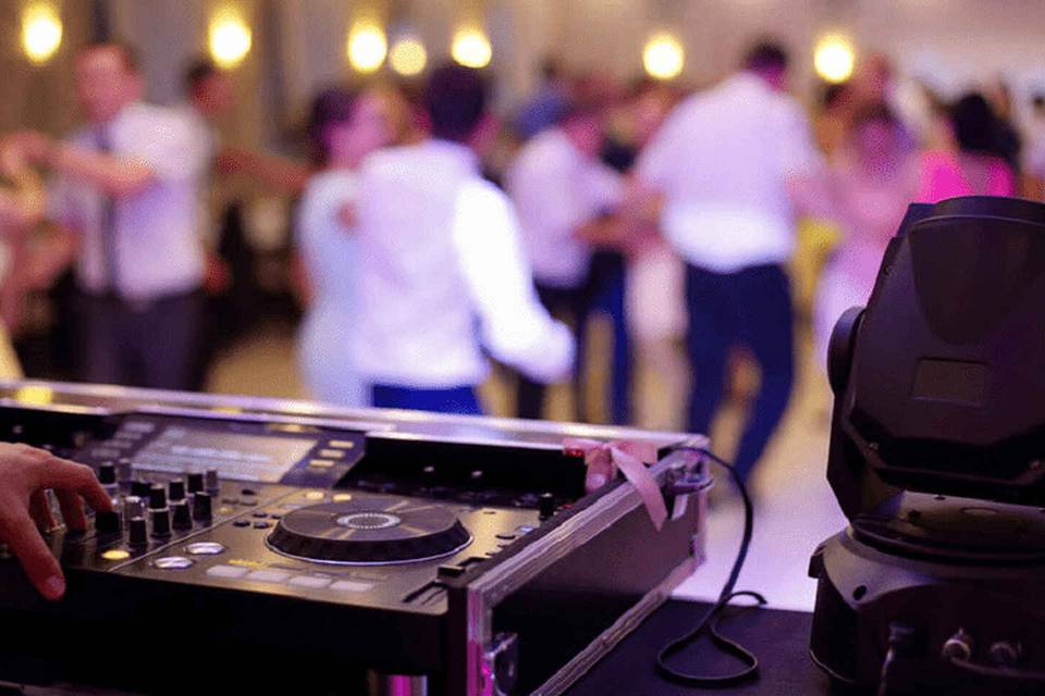 Professional Wedding DJs