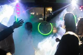 Glup Entertainment - Fotomatón/Videomatón 360º & DJ.S 2