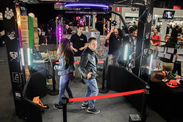 Glup Entertainment - Fotomatón/Videomatón 360º & DJ.S